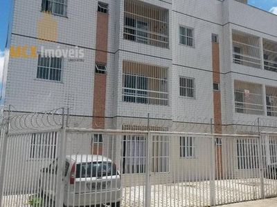 Apartamento com 2 dormitórios para alugar, 44 m² por R$ 950,00/mês - Montese - Fortaleza/C