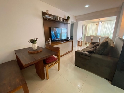 Apartamento com 2 dormitórios para alugar, 60 m² por R$ 3.711,43/mês - Itapuã - Vila Velha