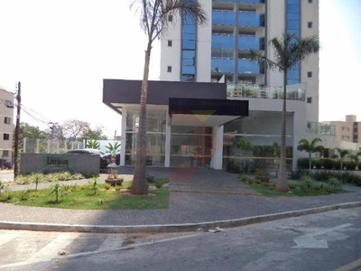Apartamento com 2 dormitórios para alugar, 65 m² por R$ 2.550,09/mês - Setor Pedro Ludovic