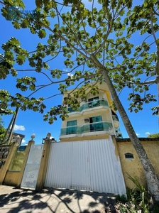 Apartamento com 2 dormitórios à venda por R$ 250.000,00 - Centro - Maricá/RJ