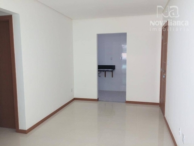 Apartamento com 2 quartos para alugar, 58 m² - Itaparica - Vila Velha/ES