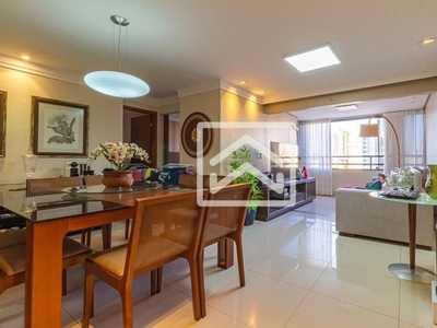 Apartamento com 3 dormitórios à venda, 100 m² por R$ 640.000,00 - Setor Bueno - Goiânia/GO