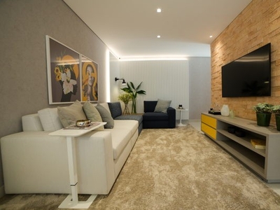 Apartamento com 3 quartos no Alameda Leste - Bairro Setor Negrão de Lima em Goiânia