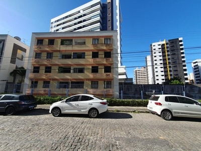 Apartamento de 03 quartos para venda, na Ponta Verde