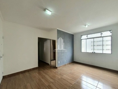 Apartamento em Pinheiros de 62m² com 2 dormitórios e 1 vaga.