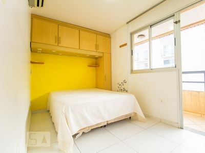 Apartamento para Aluguel - Asa Norte, 2 Quartos, 50 m2