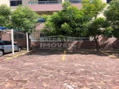 Apartamento para aluguel possui 77 metros quadrados com 3 quartos em Mateuzinho - Timon -