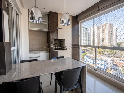 Apartamento para venda possui 172 metros quadrados com 3 quartos em Setor Bueno - Goiânia