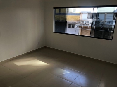 Apartamento para venda possui 34 metros quadrados com 1 quarto em Ceilândia Norte - Brasíl
