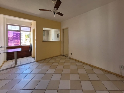 Apartamento para venda possui 62 m² com 1 quarto em Rio Vermelho