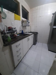 Apartamento para venda possui 71 metros quadrados com 3 quartos em Patamares - Salvador -