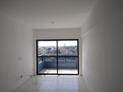 Apartamento para venda possui 83 m² com 3 quartos sendo 1 suíte em Farol - Maceió - Alagoa