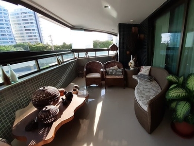 Apartamento para venda tem 195 metros quadrados com 4 quartos em Patamares - Salvador - BA
