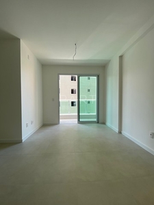 Apartamento para venda tem 54 metros quadrados com 2 quartos em Meireles - Fortaleza - CE