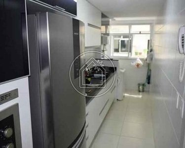 Apartamento prédio moderno com 2 qts em em Santa Rosa - Niterói - RJ