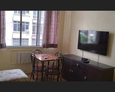 Apartamento - / Residencial / Copacabana