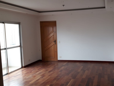 Apartamento à venda no Tatuapé, de 3 dormitórios, sendo 1 suíte + 1 pequeno escritório, 89 m² e 2 vagas de garagem. São Paulo, SP