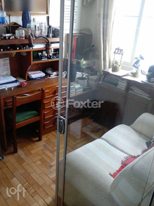 Apto Centro | 4 Quartos | 135 M² | Cond: R$1100.0 | 0 Vagas