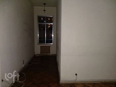 Apto Icaraí | 2 Quartos | 76 M² | Cond: R$760.0 | 0 Vagas