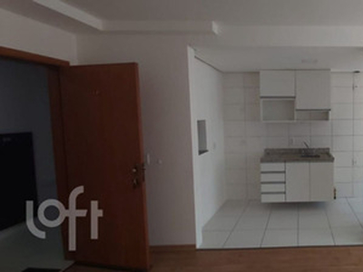 Apto Medianeira | 2 Quartos | 58 M² | Cond: R$400.0 | 1 Vaga