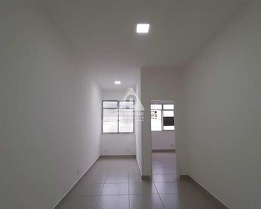 Botafogo! Apartamento, 2 quartos, dependências completas, 68m²