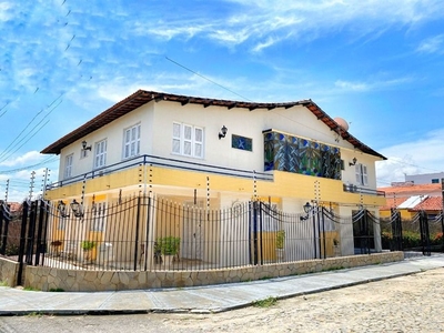 Casa à venda, 354 m² por R$ 1.350.000,00 - Dionisio Torres - Fortaleza/CE