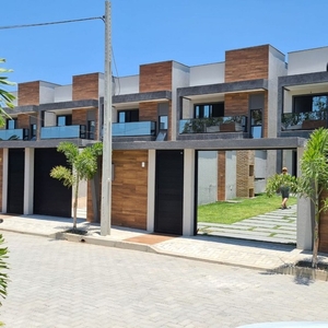 Casa com 3 dormitorios a venda, 100 m² por R$ 389.900,00 - Mangabeira - Eusebio/CE