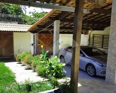 Casa com 3 dormitórios à venda, 300 m² por R$ 623.000,00 - Laranjal - São Gonçalo/RJ