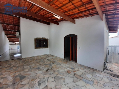 Casa com 3 dormitórios à venda por R$ 420.000,00 - Ubatiba - Maricá/RJ