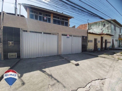 Casa com 4 dormitórios à venda, 240 m² por R$ 415.000,00 - Itaperi - Fortaleza/CE