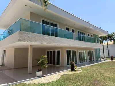 Casa com 4 dormitórios para alugar, 419 m² por R$ 7.600,00/mês - José de Alencar - Fortale
