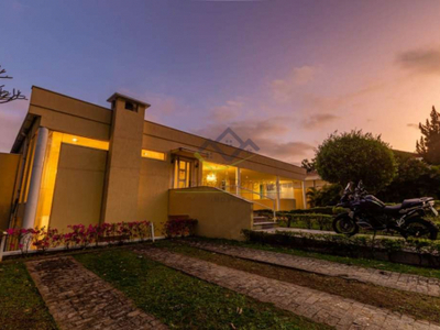 Casa com 4 quartos, 700 m², à venda por R$ 3.250.000- Residencial Dez (Alphaville) - Santana de Parnaíba/SP