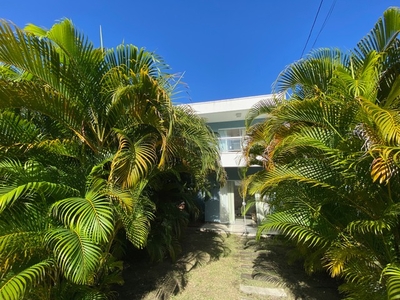 Casa com 4 quartos em Buraquinho - Lauro de Freitas - BA