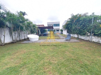 Casa com 420m², vista permanente para a lagoa. Santa Amélia