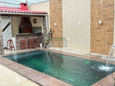 Casa com 5 dormitórios sendo 3 suites à venda, 350 m² por R$ 650.000 - Flores - Manaus/AM