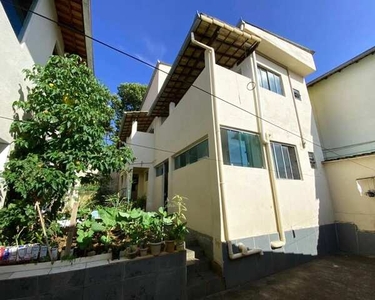 Casa com 6 Dormitorios 550 mil