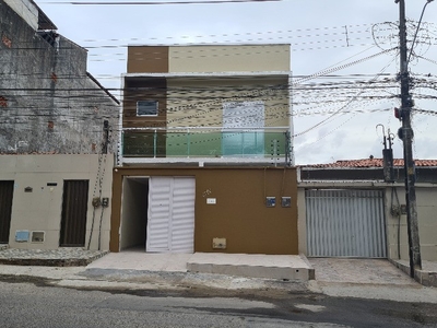 Casa com escritorio a venda proximo ao aeroporto de Fortaleza