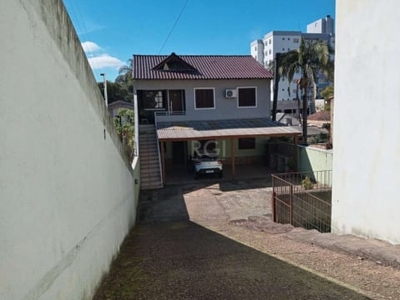 Casa Condominio para Venda - 79.22m², 3 dormitórios, 2 vagas - Cristo Redentor