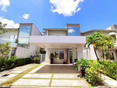 Casa de Condomínio com 4 Quartos e 5 banheiros à Venda, 240 m² por R$ 1.140.000