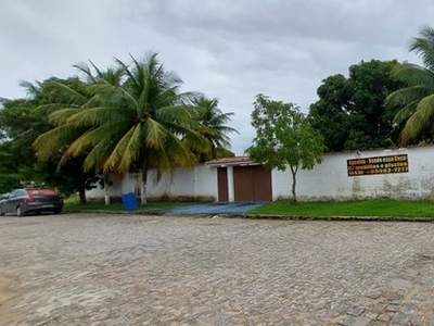 Casa de condomínio para venda possui 1350 metros quadrados com 3 quartos em Ipioca - Macei