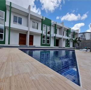 Casa de condomínio sobrado para venda com 90 metros quadrados com 3 quartos em Antares - M