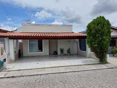 Casa em condominio em Feira de santana