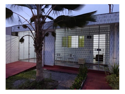 Casa Em Fundão, Recife/pe De 200m² 3 Quartos À Venda Por R$ 530.000,00