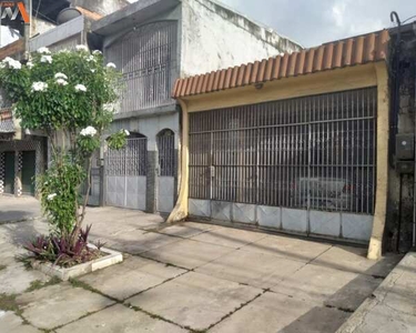 Casa na Paes de Souza com amplo quintal, 3/4, 1 vaga de garagem