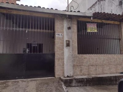 Casa no Bairro do Jacintinho - Maceió / Alagoas