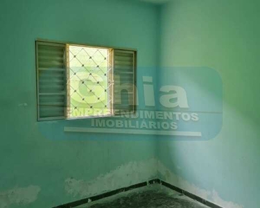 Casa no bairro Nova Europa com 3 dormitórios, 1 suíte, sala ampla , 2 banheiros, garage