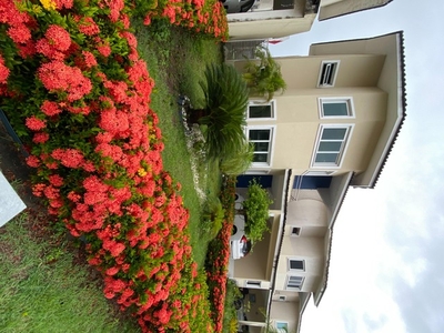 Casa para aluguel com 280 metros quadrados com 5 quartos em Flores - Manaus -