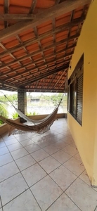 Casa para aluguel possui 400 m² com 5 quartos em Calhau - São Luís - Maranhão