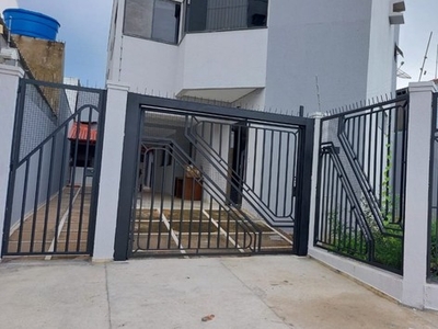 Casa para aluguel tem 350 metros quadrados com 4 quartos em Estância Itaguaí - Caldas Nova