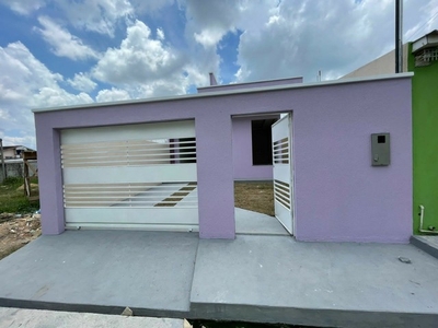 Casa para venda possui 100 metros quadrados com 2 quartos em Tarumã-Açu - Manaus - Amazona